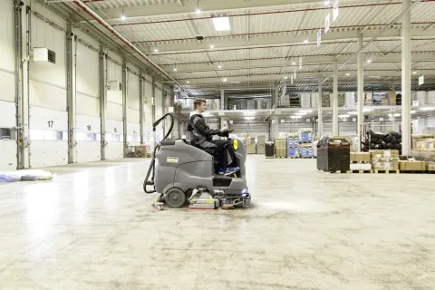 K&auml;rcher S&uacute;rol&oacute;-sz&iacute;v&oacute;g&eacute;p B 150 R Bp Pack DOSE+SSD+240Ah Wet+R+R85