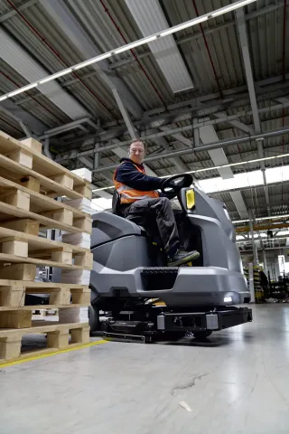 K&auml;rcher S&uacute;rol&oacute;-sz&iacute;v&oacute;g&eacute;p B 220 R Bc + D 90