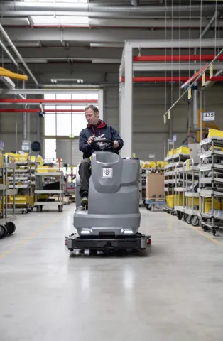 K&auml;rcher S&uacute;rol&oacute;-sz&iacute;v&oacute;g&eacute;p B 220 R Bc + D 90