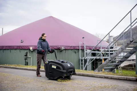 K&auml;rcher Seprő-porsz&iacute;v&oacute; KM 75/40 W G Anniversary Edition